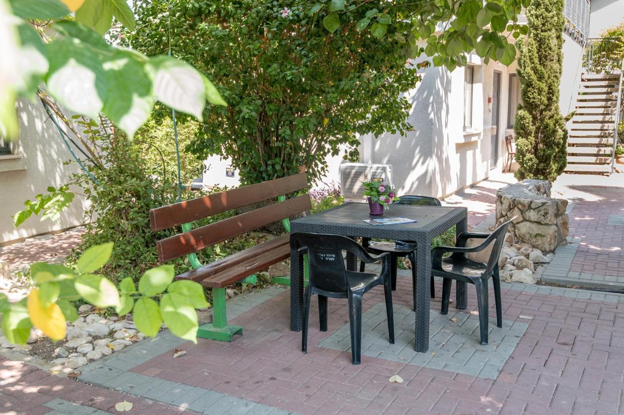 Degania Bet Kibbutz Country Lodging Kinneret Exterior photo
