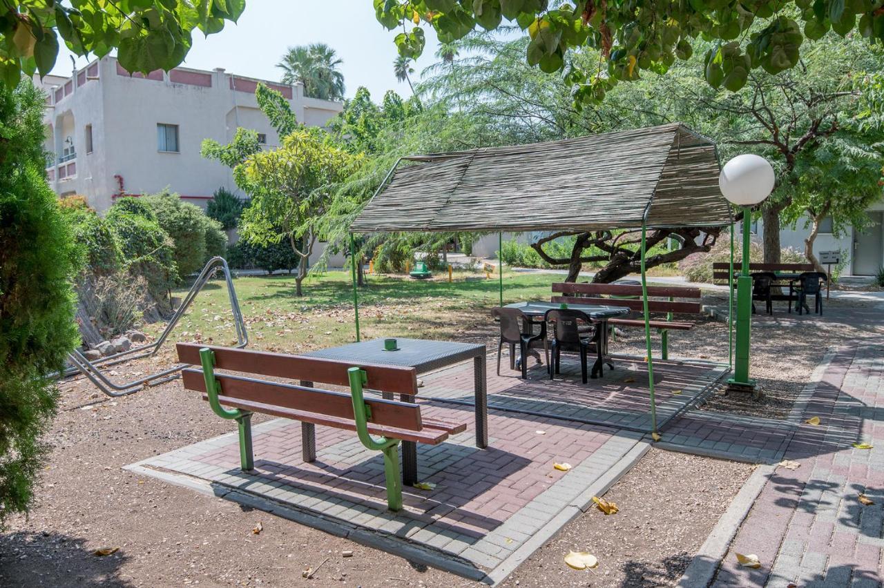 Degania Bet Kibbutz Country Lodging Kinneret Exterior photo
