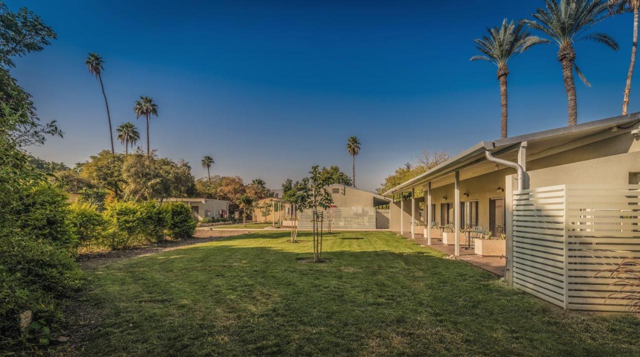 Degania Bet Kibbutz Country Lodging Kinneret Exterior photo